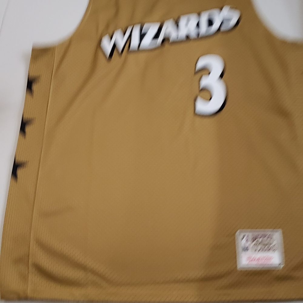 Basketball jerseys - Picture 5 of 6
